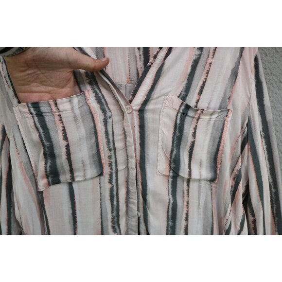 Cloth and Stone Anthropologie Long Sleeve Striped Button Up Top-Medium-Hi Lo - Picture 4 of 11